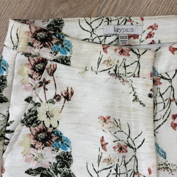 Lucy Paris Floral Cropped Pants - Picture 3 of 4